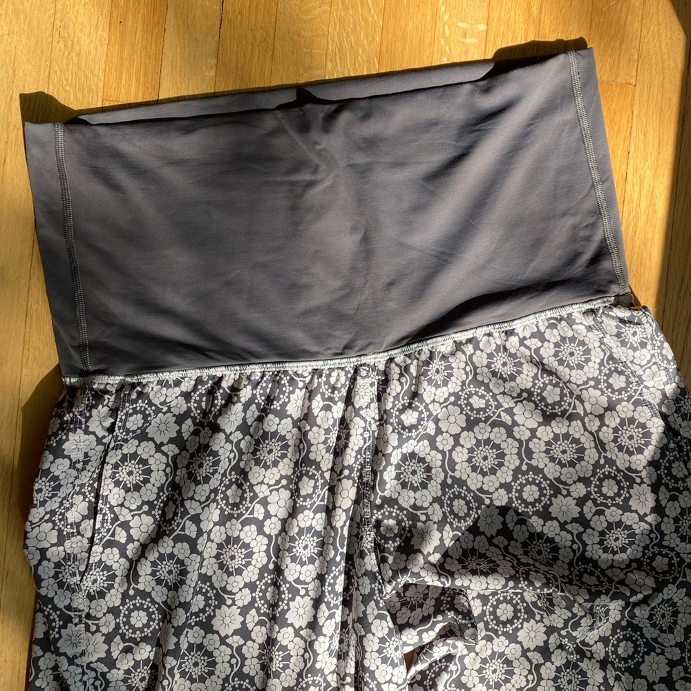 Lululemon Balloon Pants